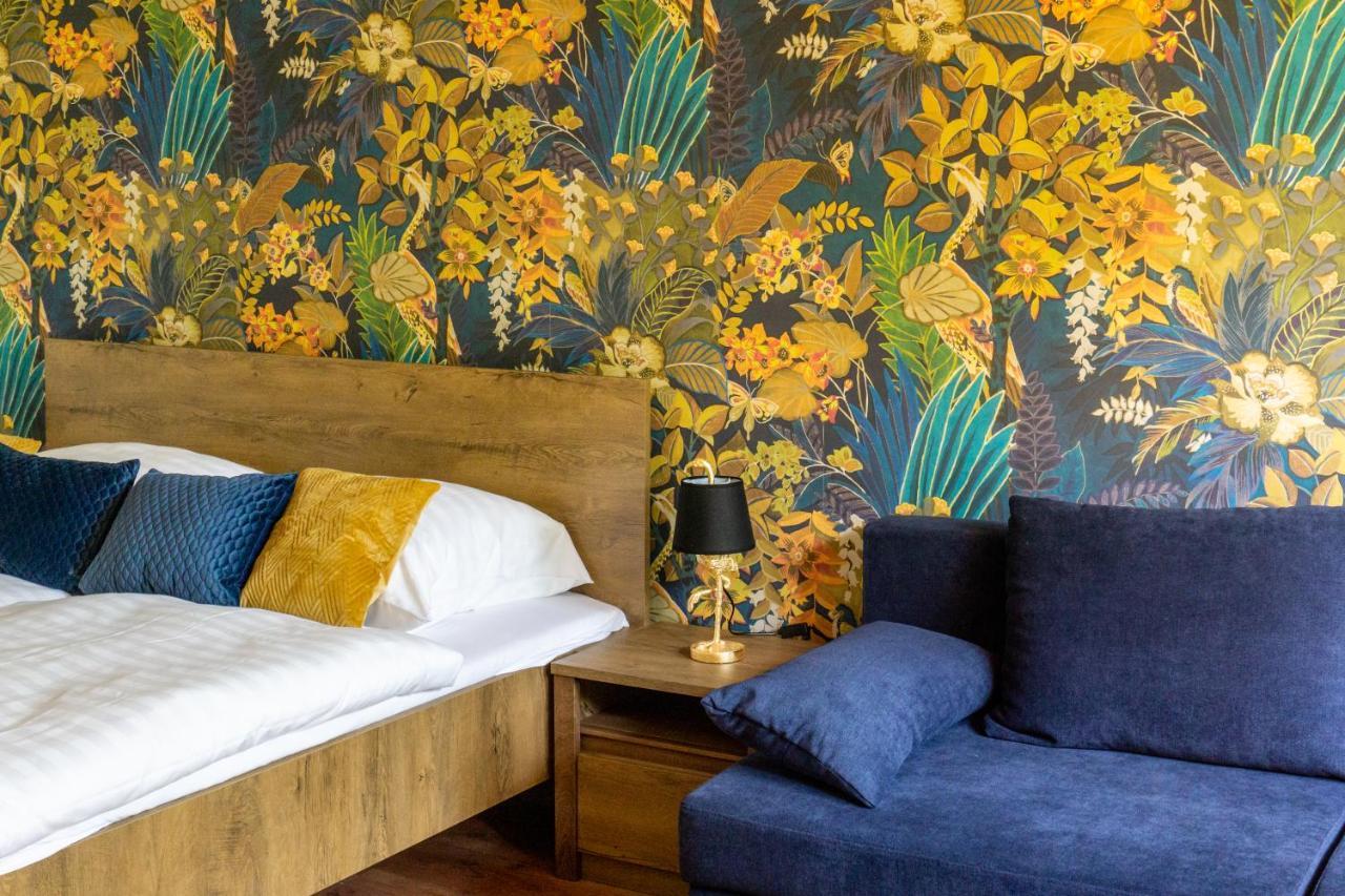 Secret Garden Apartman ميسكولك المظهر الخارجي الصورة